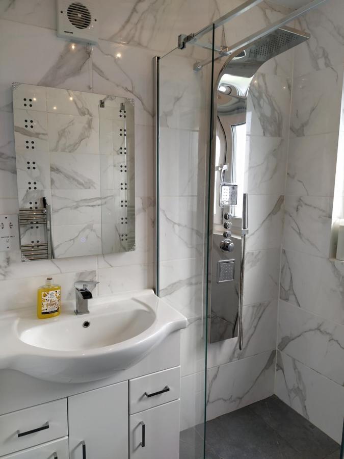 Self Catering Studio Flat Apartment Edinburgh Exterior foto